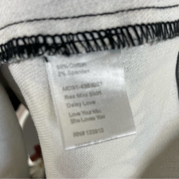 Show Me Your Mumu Black Daisy Print Rex Denim Mini Skirt Small - Picture 5 of 6